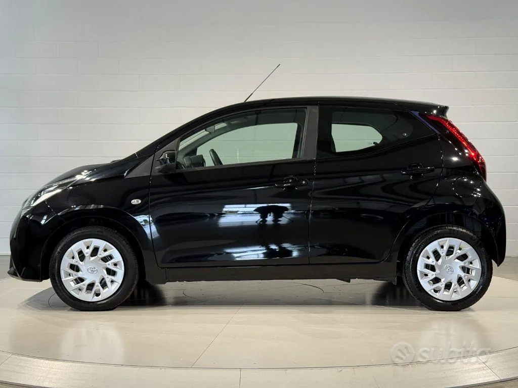 Toyota Aygo 2021 photo 2