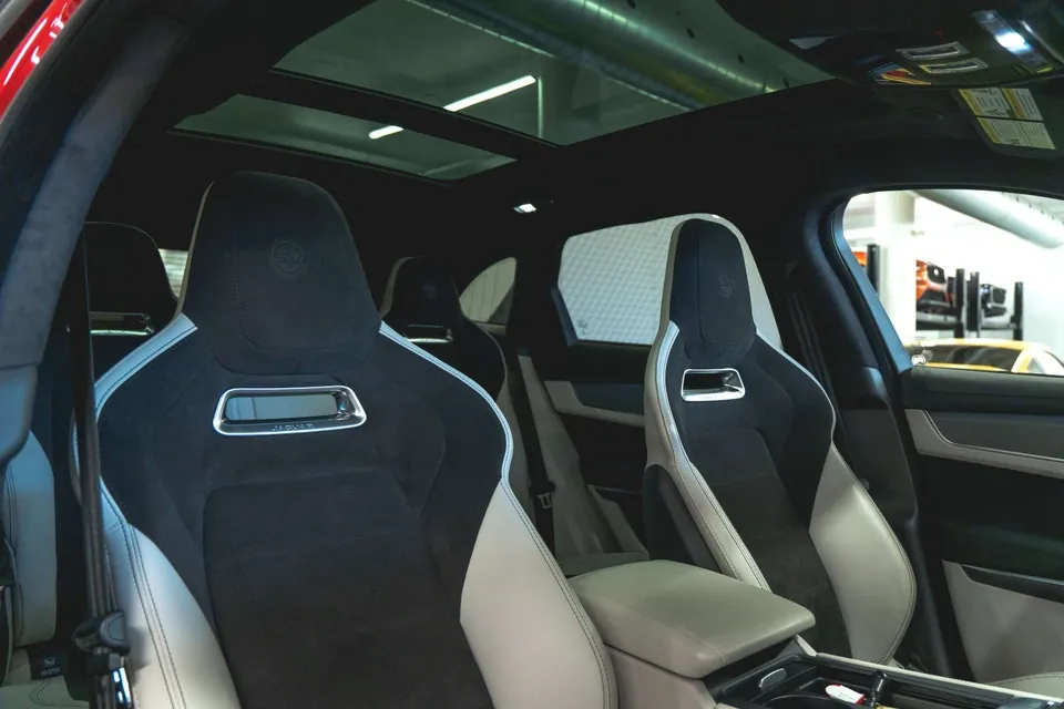 Jaguar F-Pace 2022 photo 3