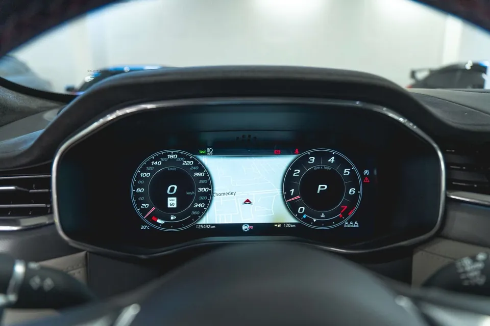 Jaguar F-Pace 2022 photo 5