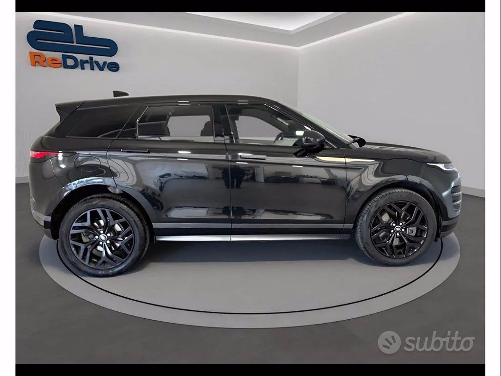 Land Rover Range Rover Evoque 2022 photo 3