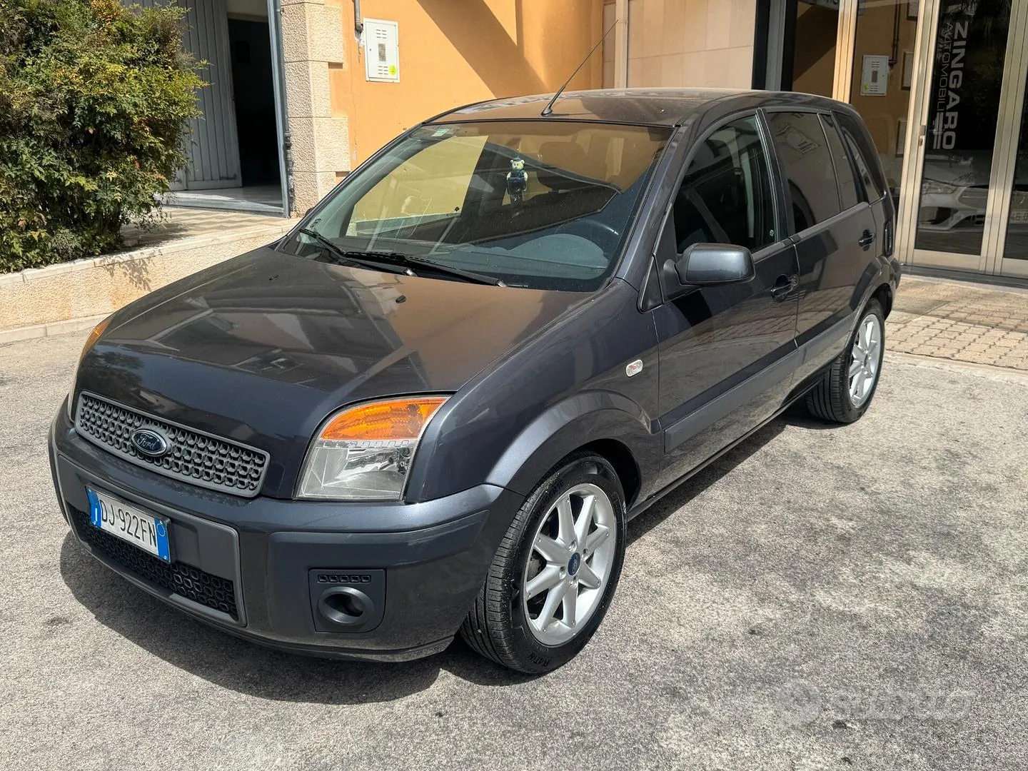 Ford Fusion 2007 photo 2