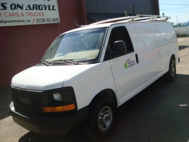GMC Savana