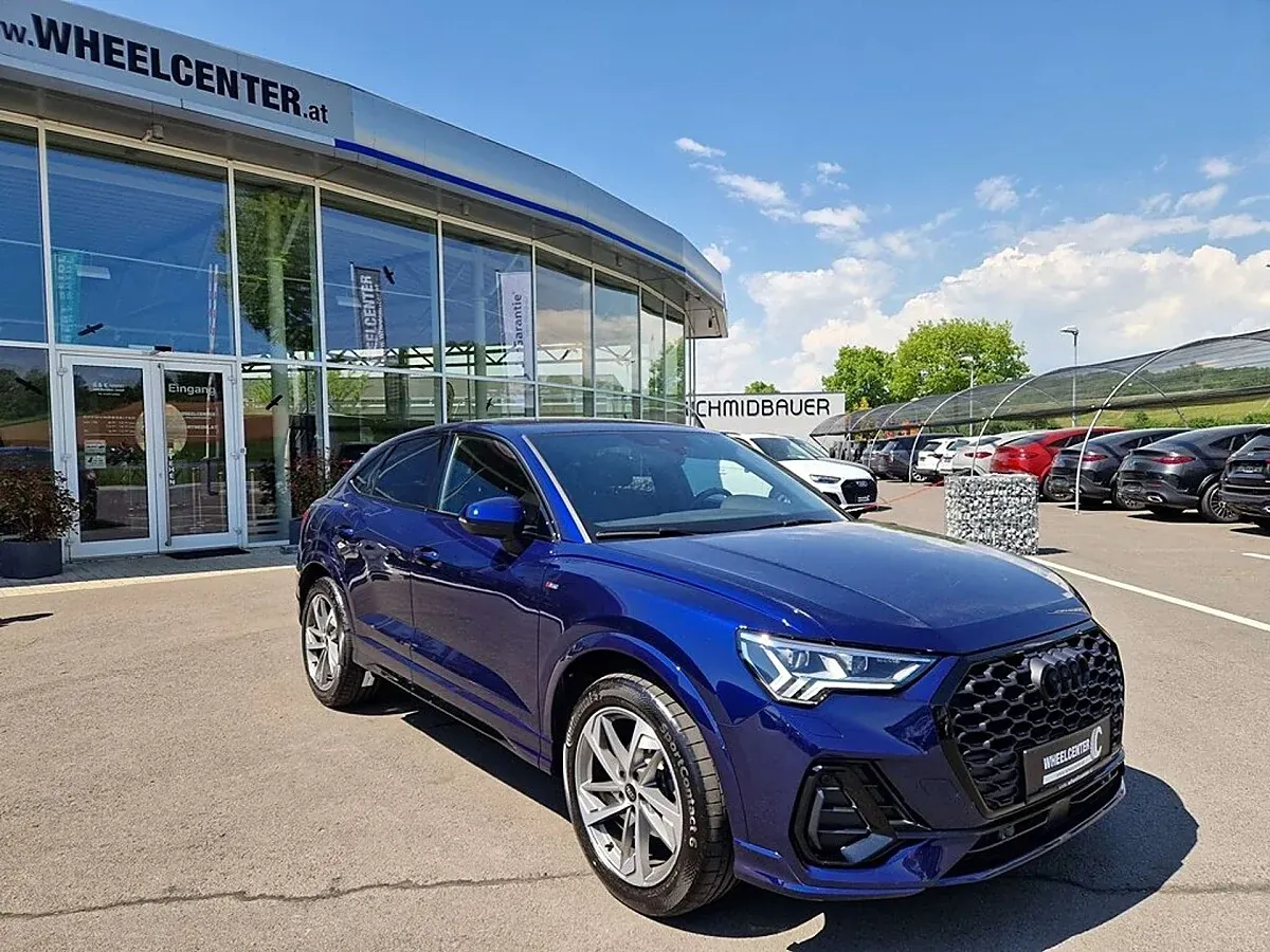 Audi Q3 2024 photo 3