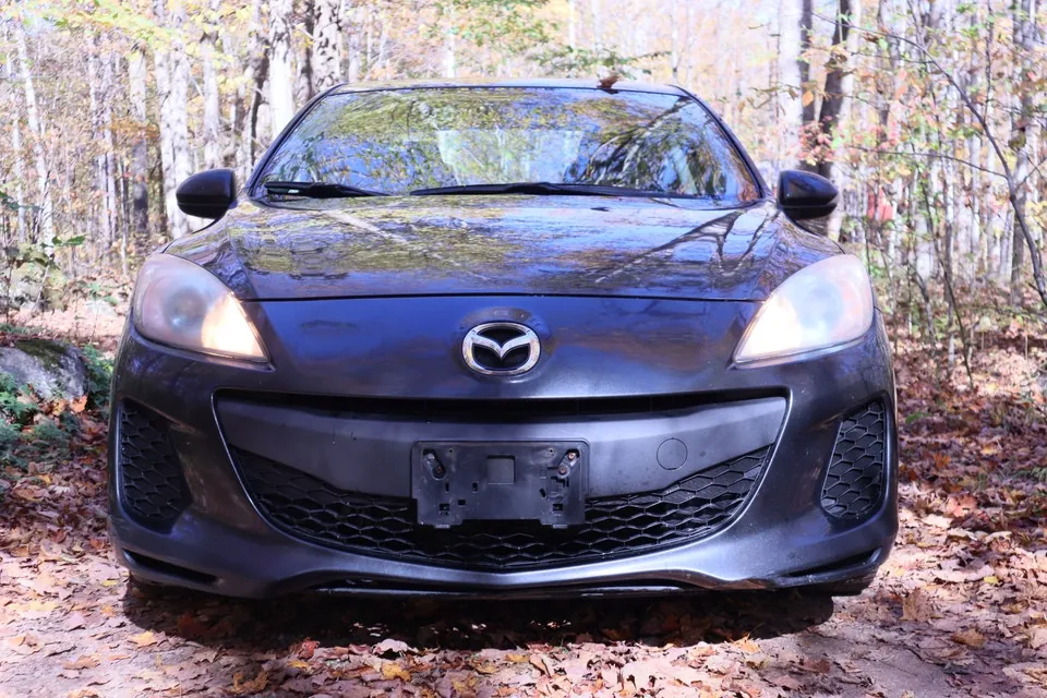 Mazda 3 2012 photo 2