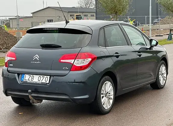 Citroen C4 2011 photo 4