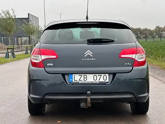 Citroen C4 2011 photo 5