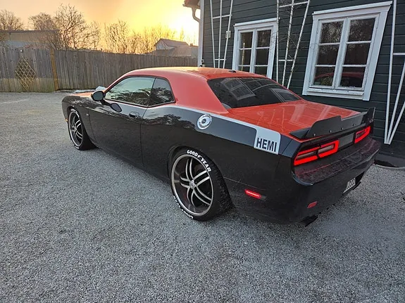 Dodge Challenger 2009 photo 2