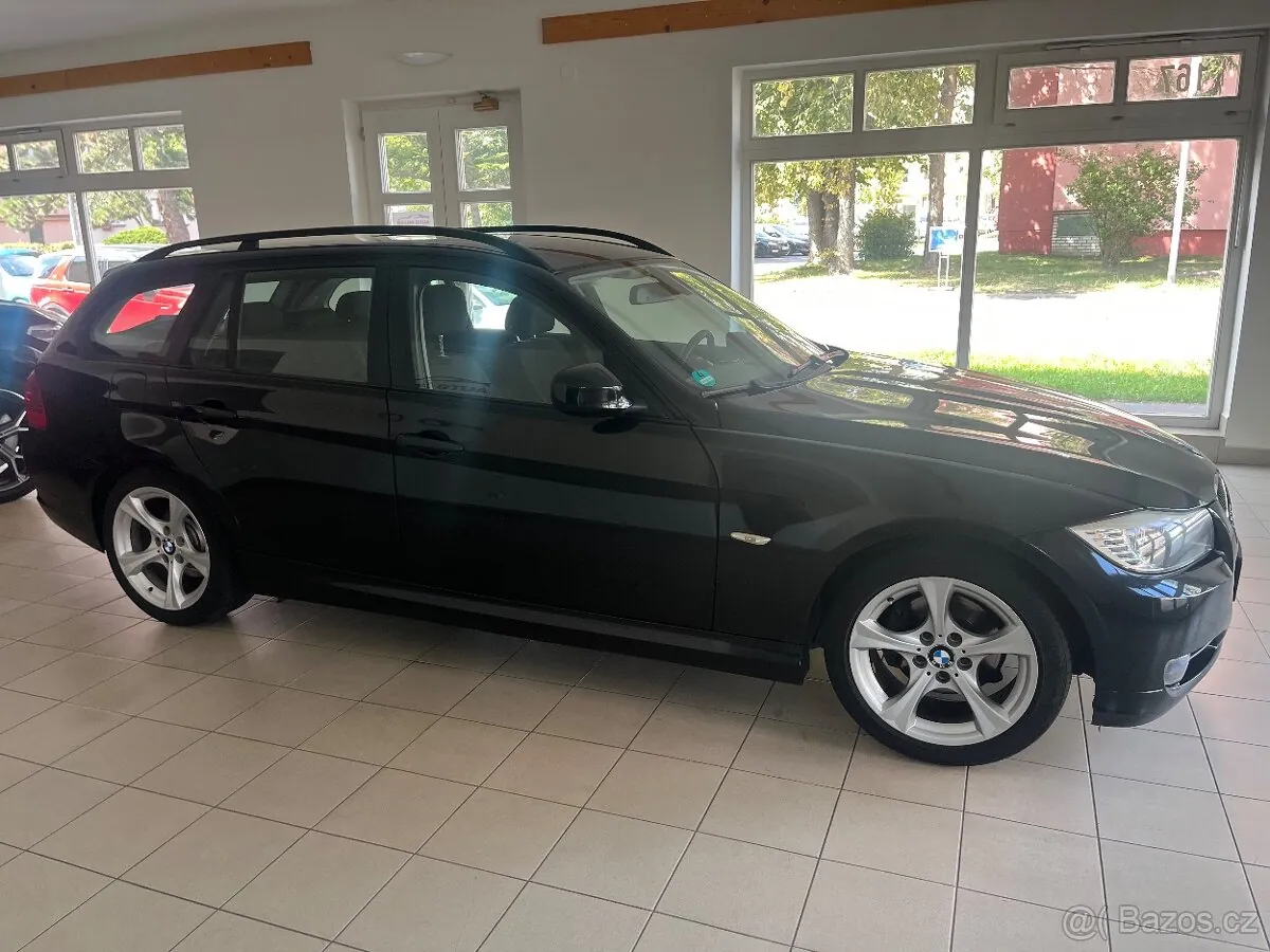 BMW 318I 2008 photo 4