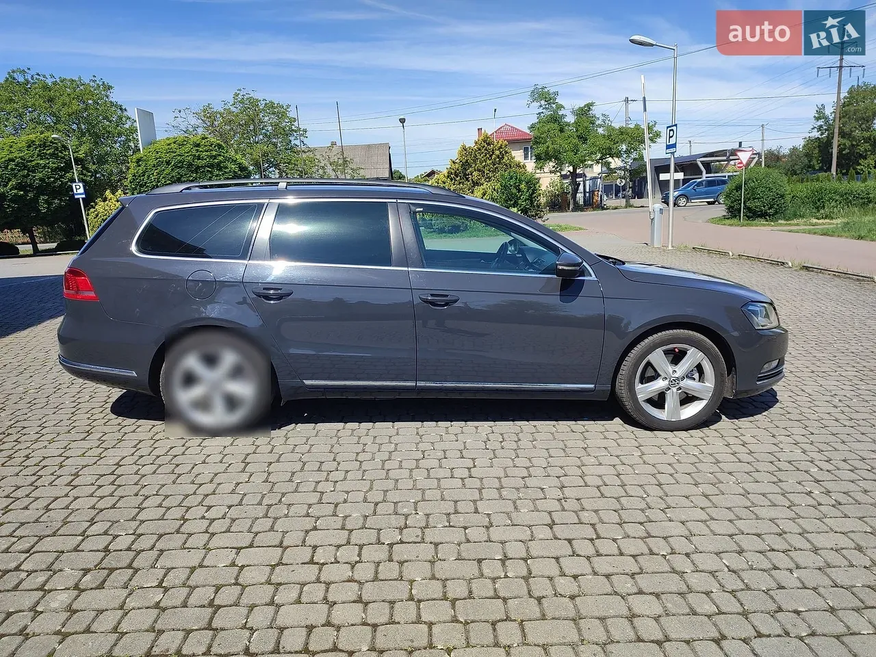 Volkswagen Passat 2012 photo 3