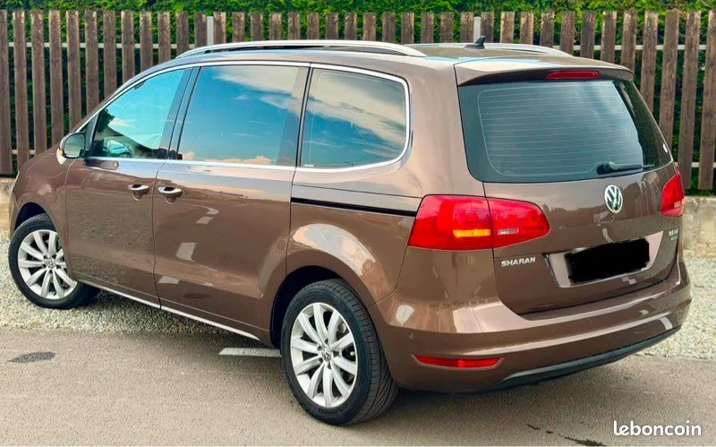 Volkswagen Sharan 2011 photo 5
