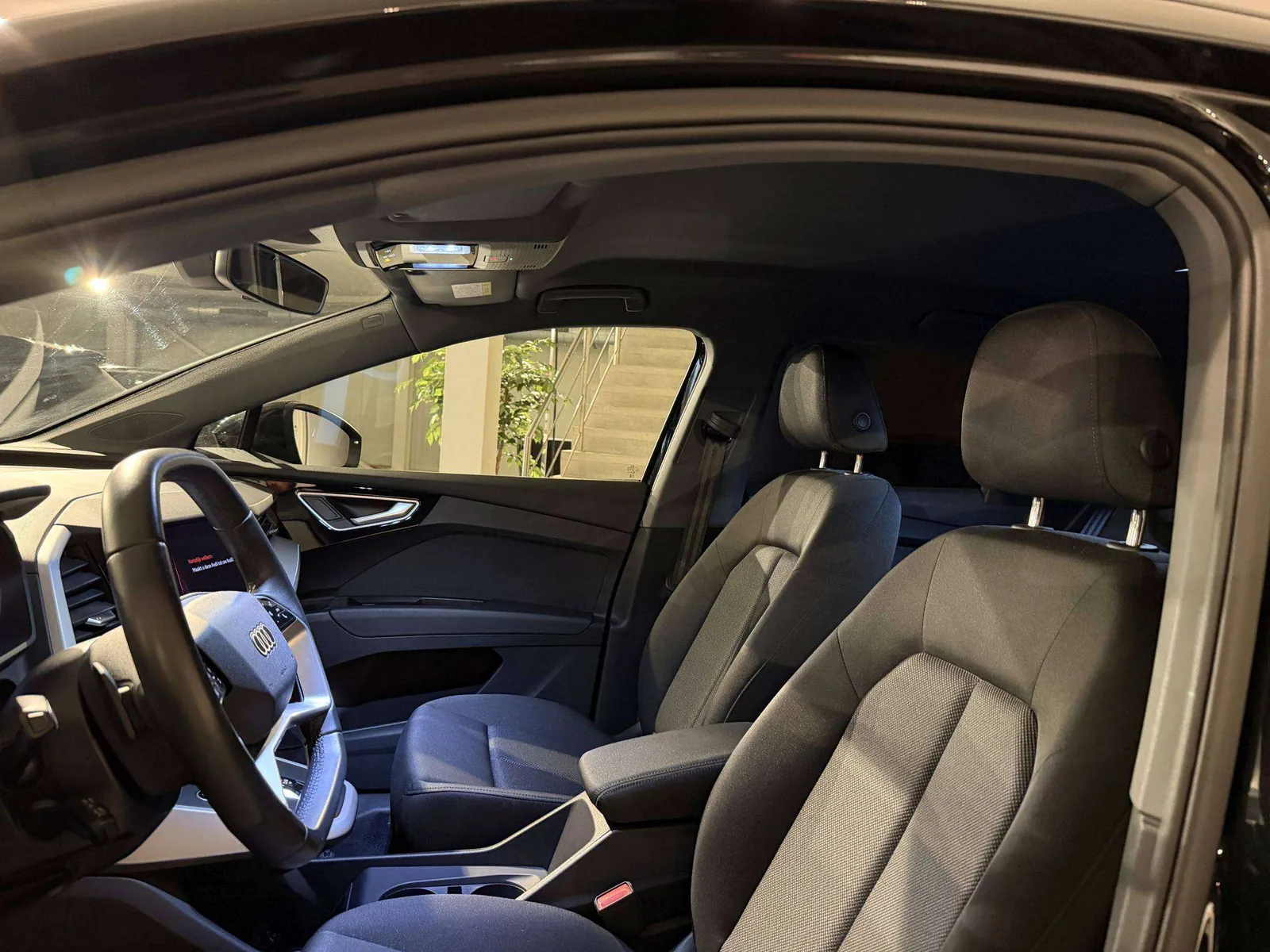 Audi Q4 E-Tron 2023 photo 3