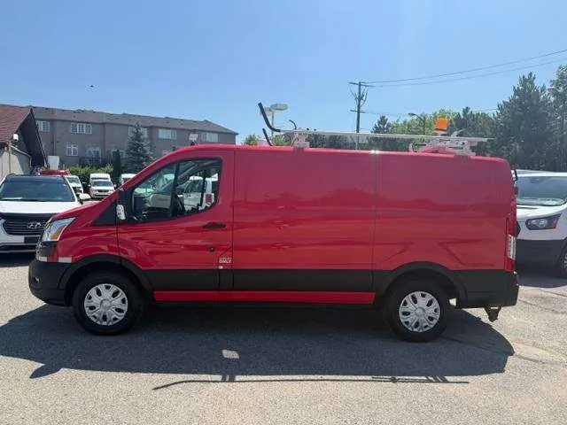 Ford Transit 2018 photo 2