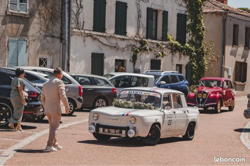 Renault 8
