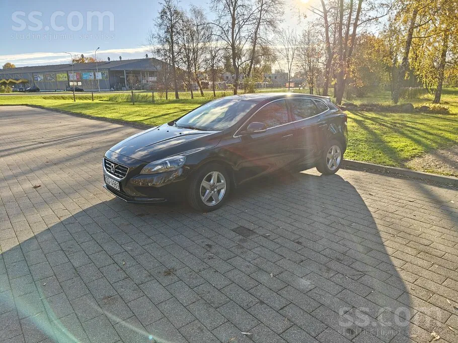 Volvo V40 2014 photo 3