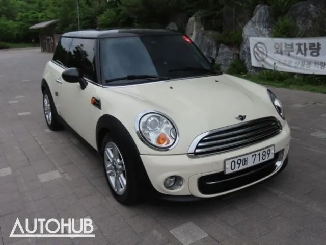 Mini Cooper 2013 photo 2