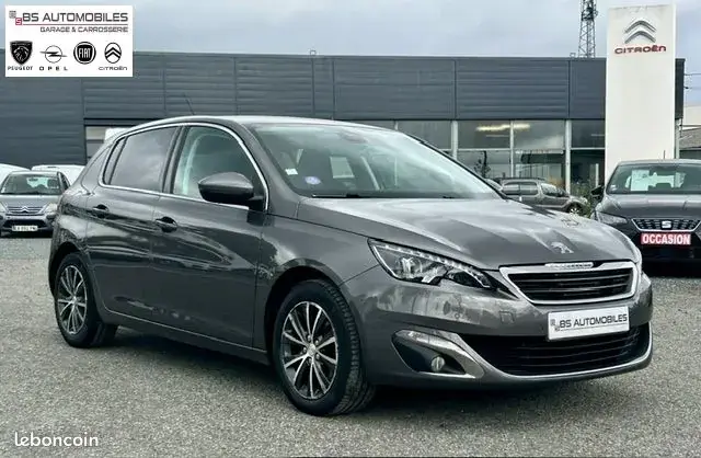 Peugeot 308 2016 photo 2