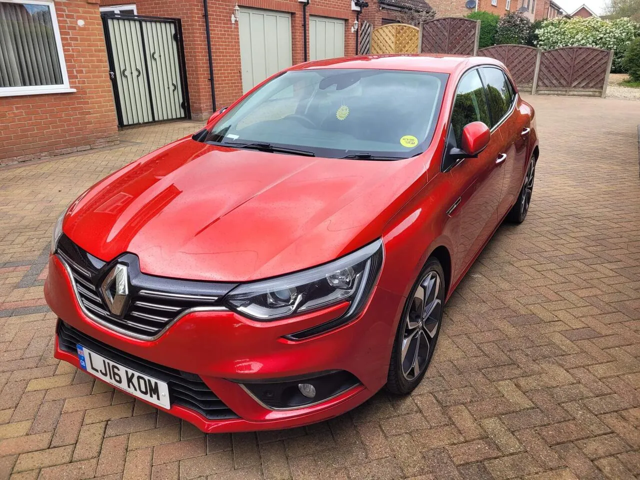 Renault Megane 2016 photo 2