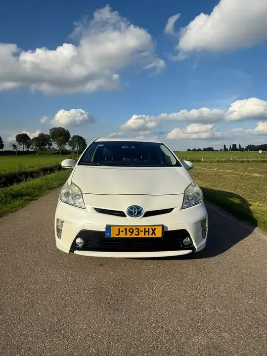 Toyota Prius 2012 photo 3