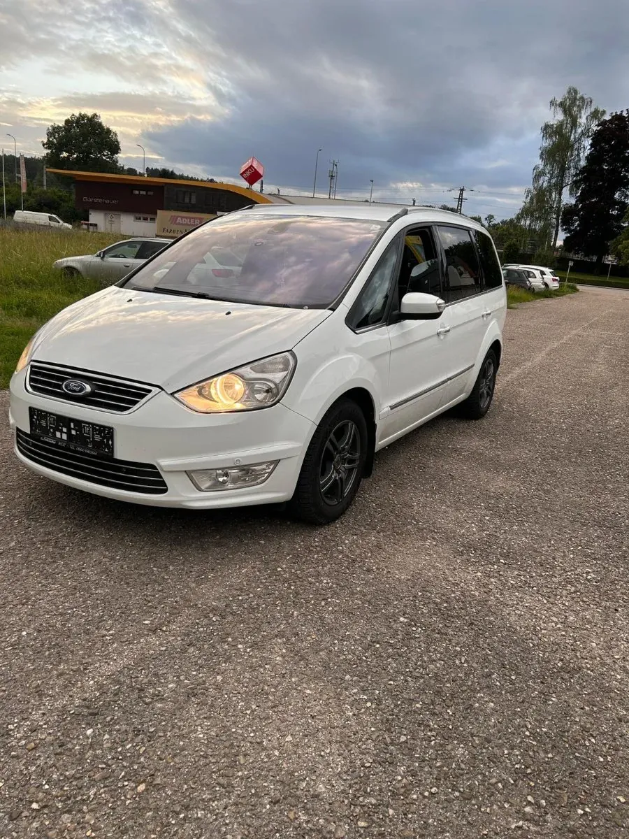 Ford Galaxy 2010 photo 2