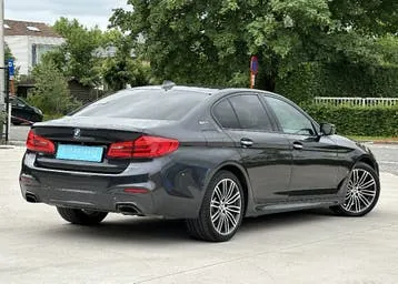 BMW 5 Series 2018 photo 3