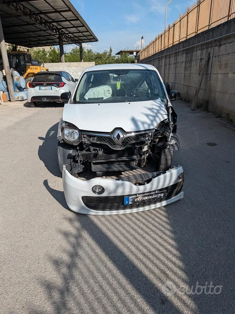 Renault Twingo 2018 photo 2