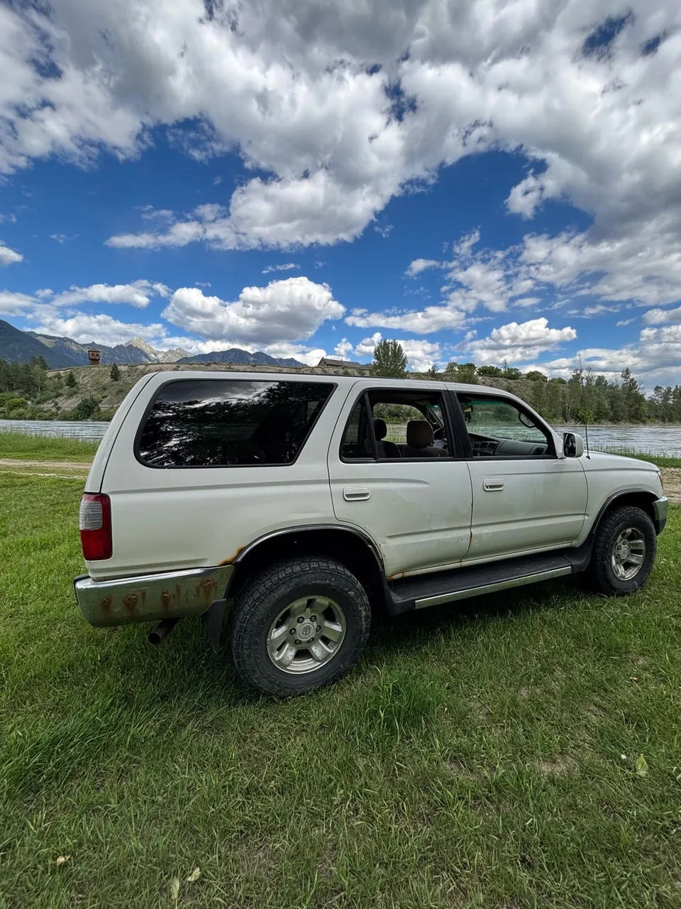 Toyota 4Runner 1998 photo 2