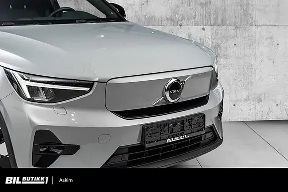 Volvo Xc40 2024 photo 2