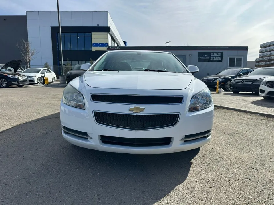 Chevrolet Malibu 2009 photo 2
