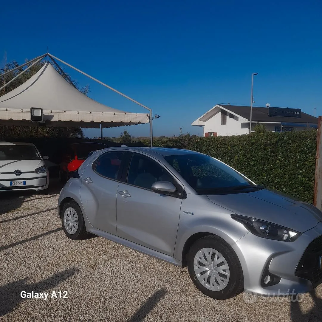 Toyota Yaris 2022 photo 4