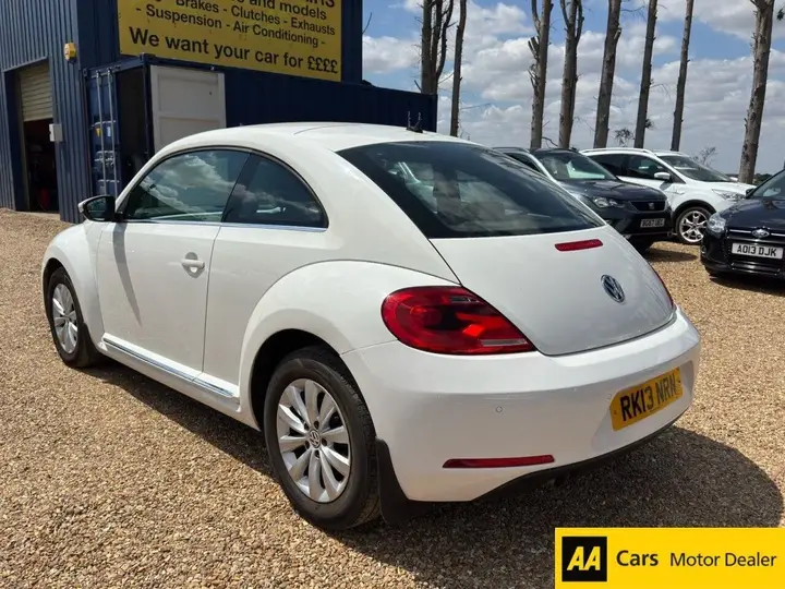 Volkswagen Beetle 2013 photo 4