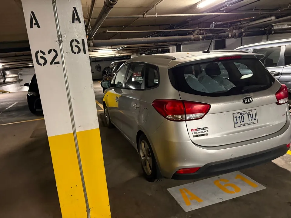 Kia Rondo 2015 photo 4