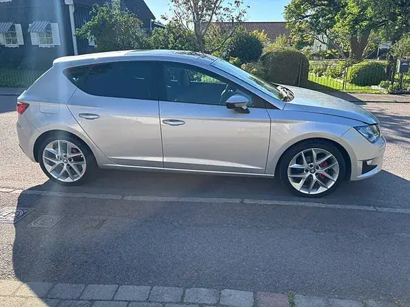 Seat Leon 2016 photo 2