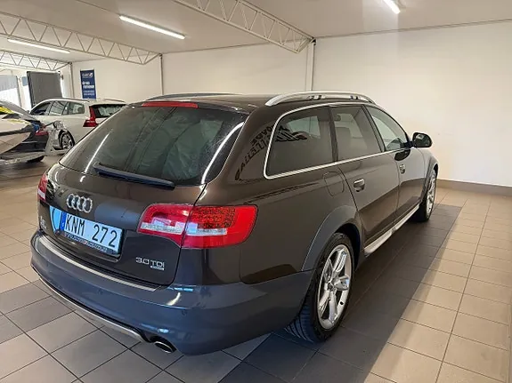 Audi A6 Allroad 2010 photo 5