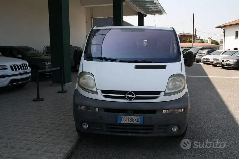 Opel Vivaro 2003 photo 5
