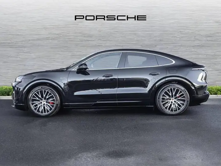 Porsche Cayenne photo 4
