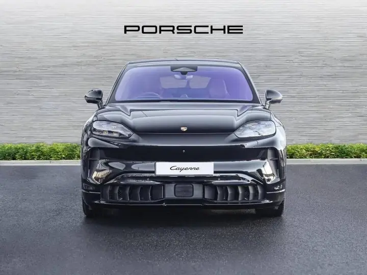 Porsche Cayenne photo 5