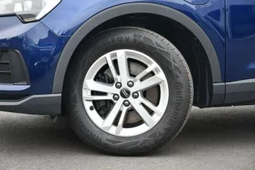 Audi Q3 2021 photo 3