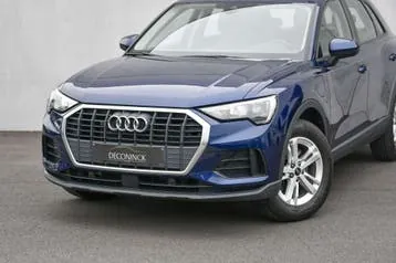Audi Q3 2021 photo 2