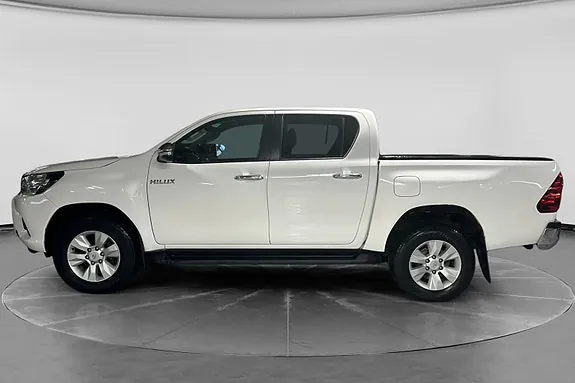 Toyota Hilux 2017 photo 2