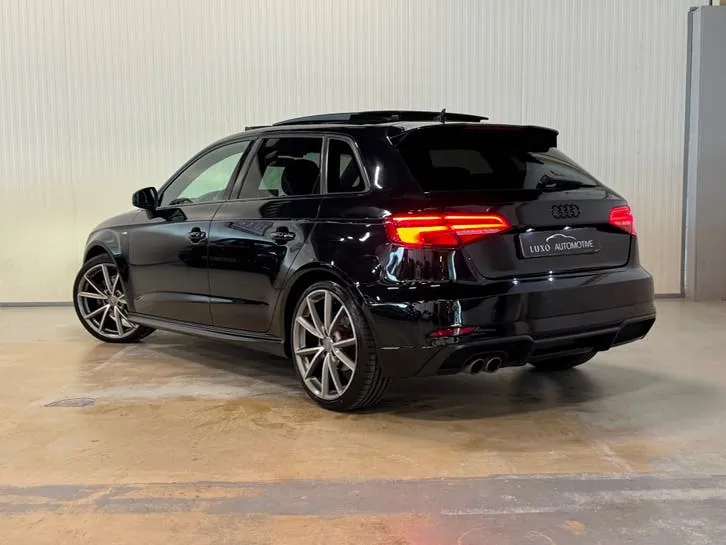 Audi A3 2018 photo 2