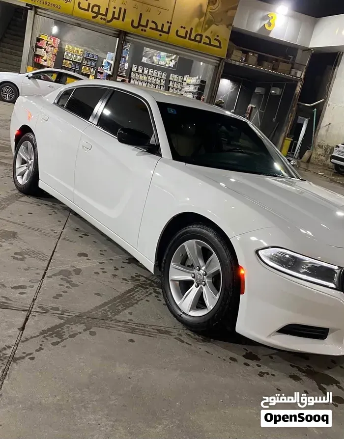 Dodge Charger 2023 photo 2