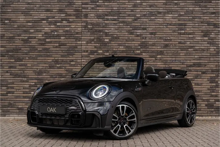 Mini Cabrio 2023 photo 2