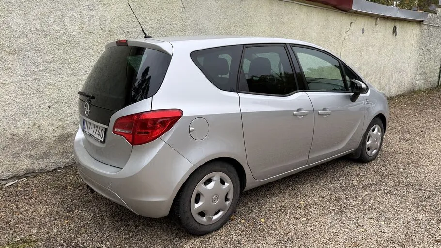 Opel Meriva 2012 photo 3