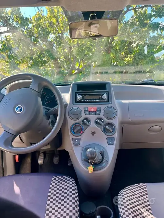 Fiat Panda 2006 photo 2