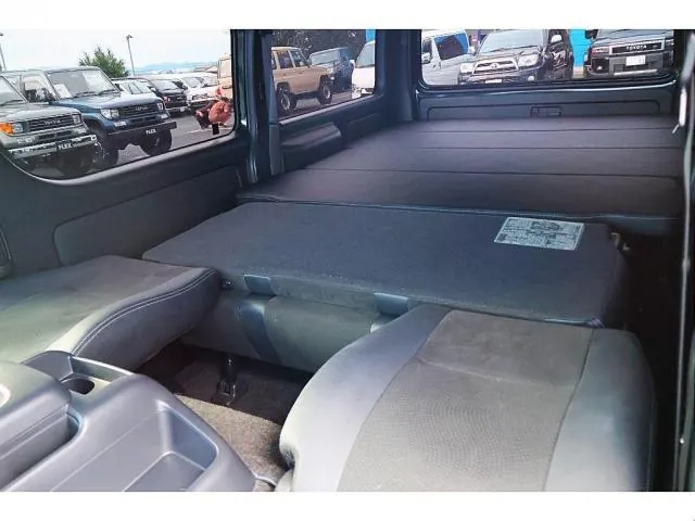 Toyota Hiace Gl 2023 photo 3