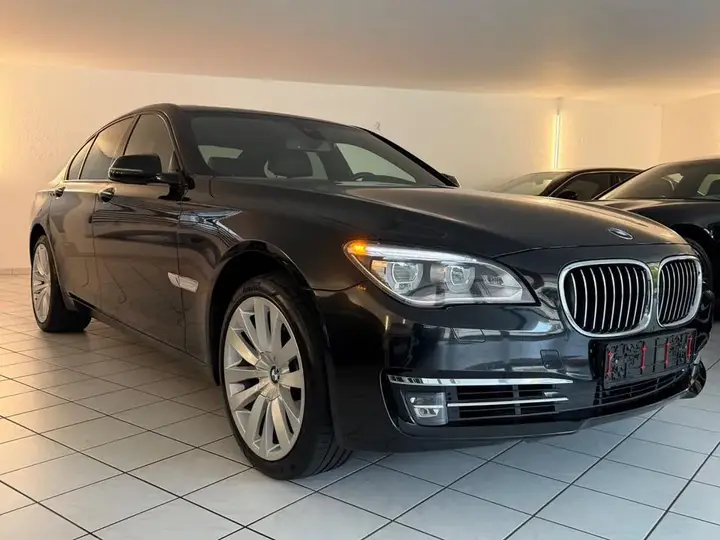 BMW 740D