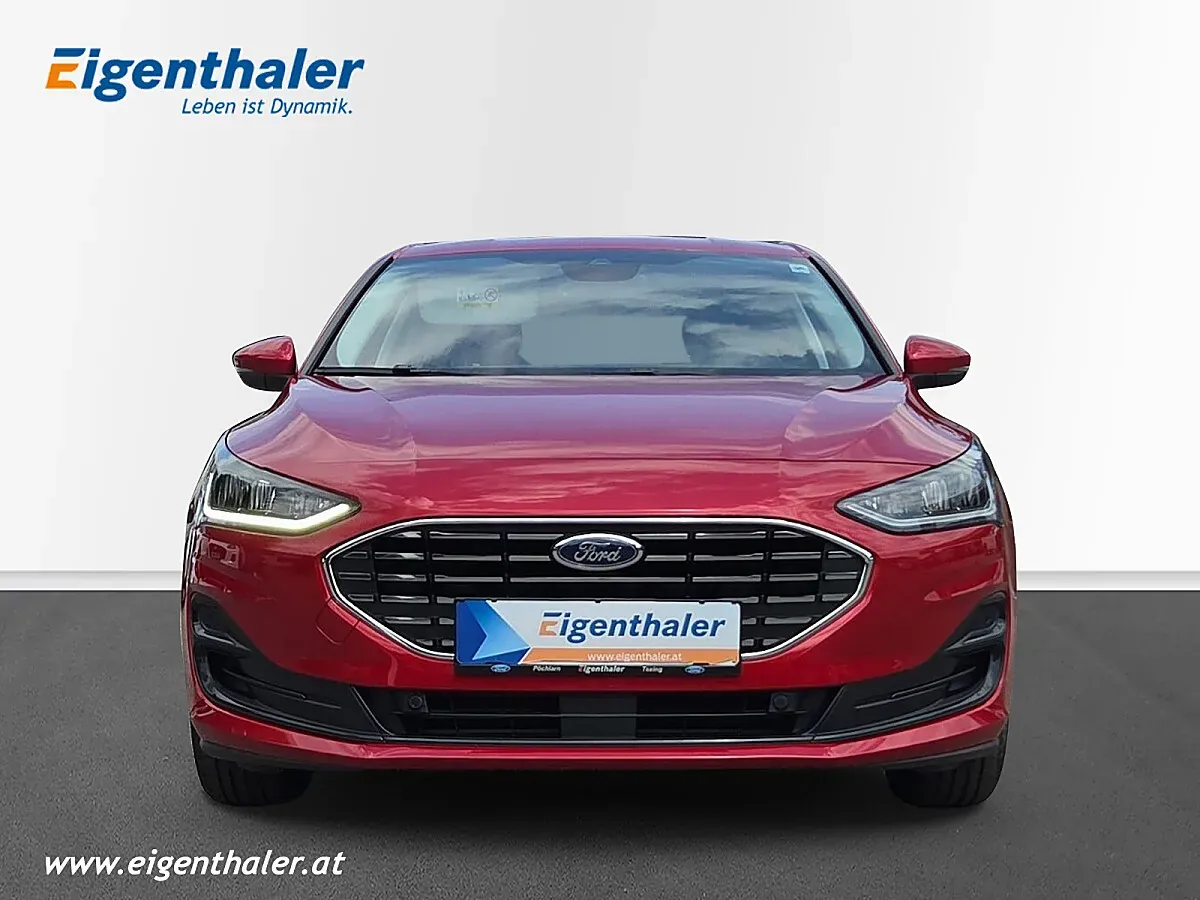 Ford Focus 2023 photo 2