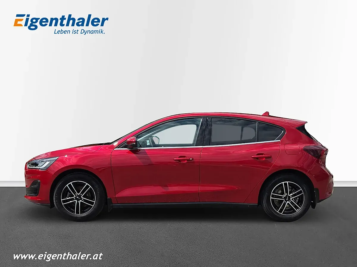 Ford Focus 2023 photo 3