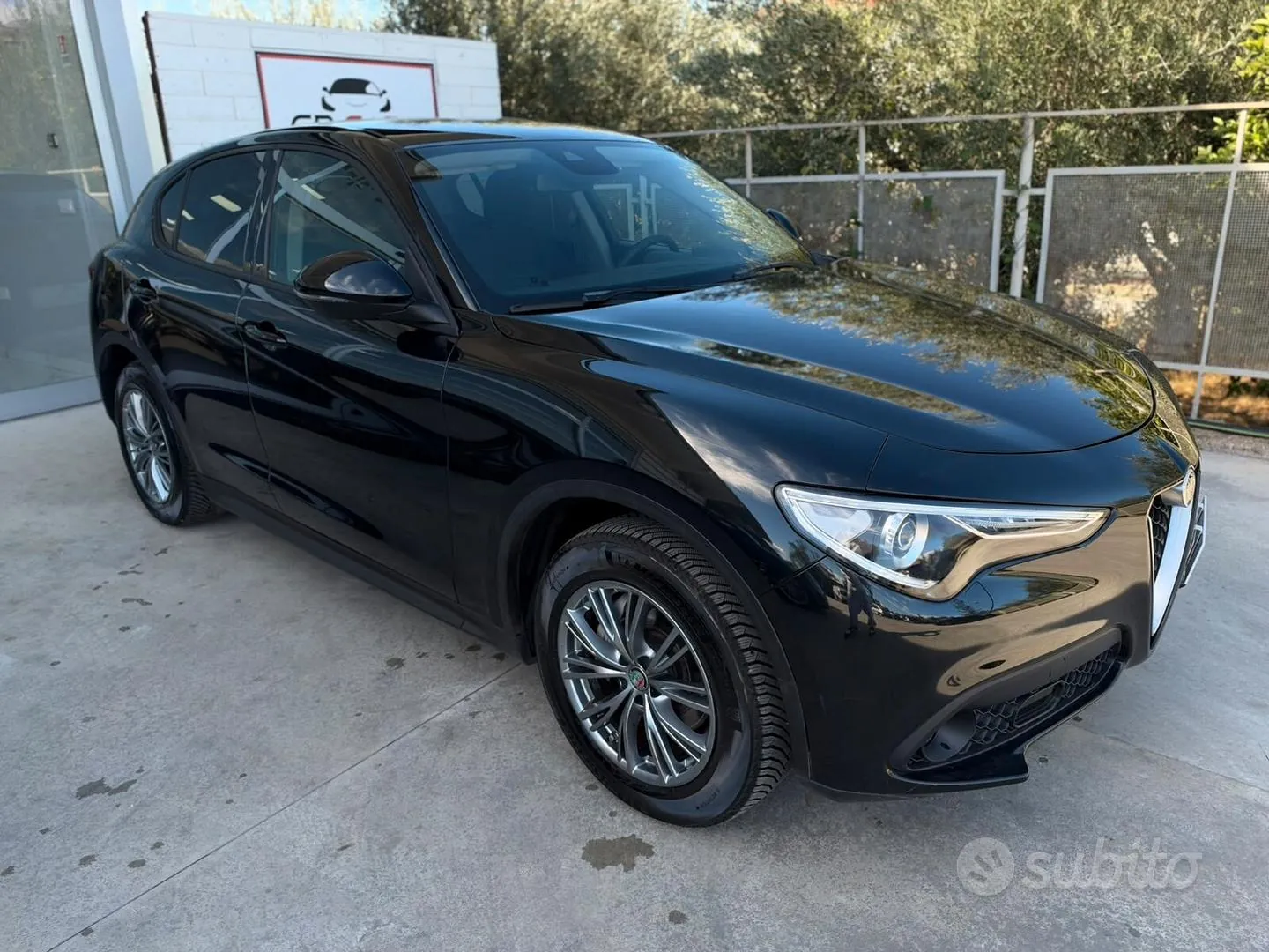 Alfa Romeo Stelvio 2021 photo 2