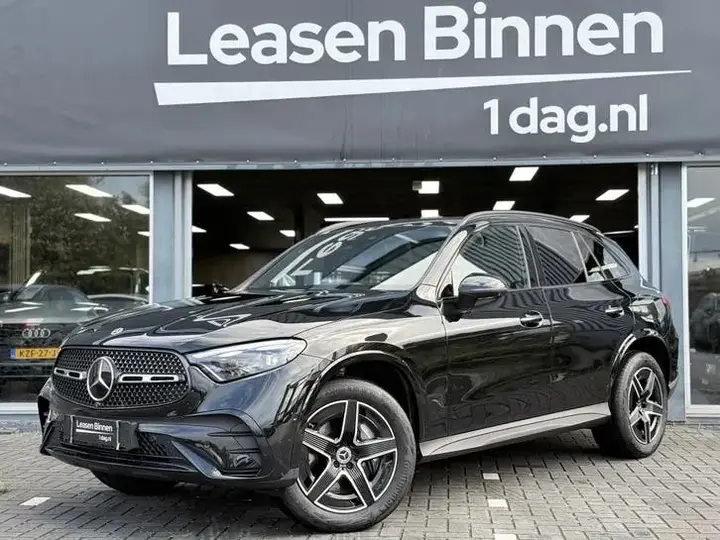 Mercedes-Benz Glc 2023 photo 2